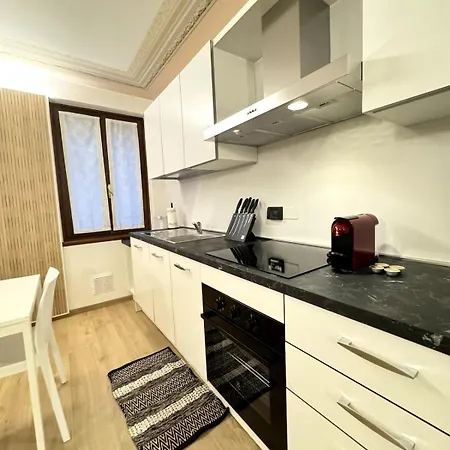 Apartment Piazza San Giacomo - Elegant Udine