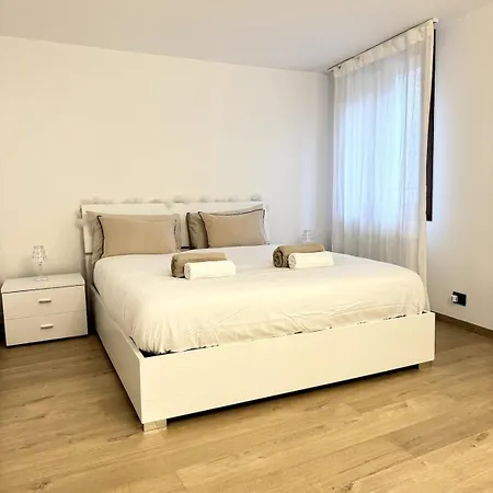 Piazza San Giacomo - Elegant Apartment Udine
